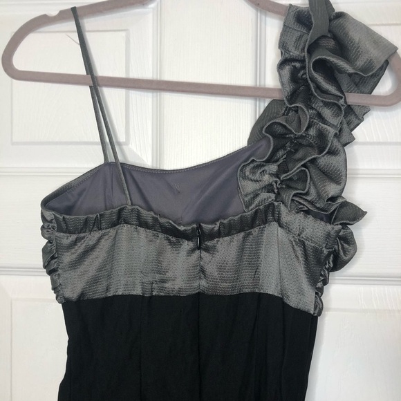 MYSTIC Ruffled One Shoulder Fitted Midi Dress - Picture 4 of 6